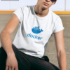 Camiseta logo central Docker